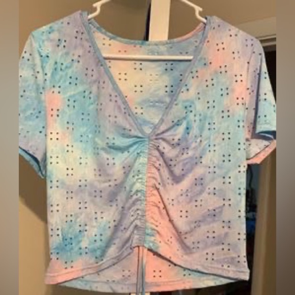 CropTop woman’s shirt !